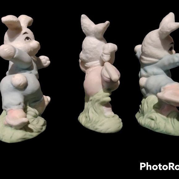 Three porcelain Easter bunnies by Art Mark - Picture 8 of 12